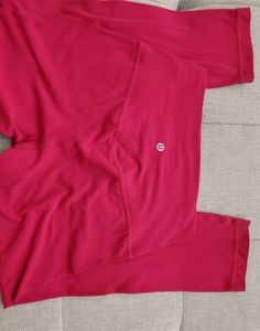 Lululemon leggings size 6 dark pink